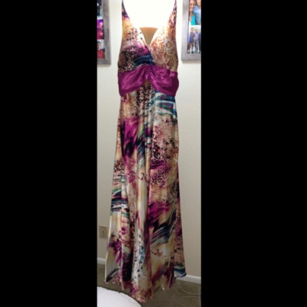 Evening/Party Dress